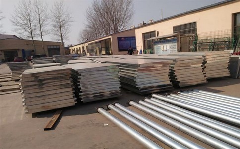 hlw_34.jpg hlw_34.jpg